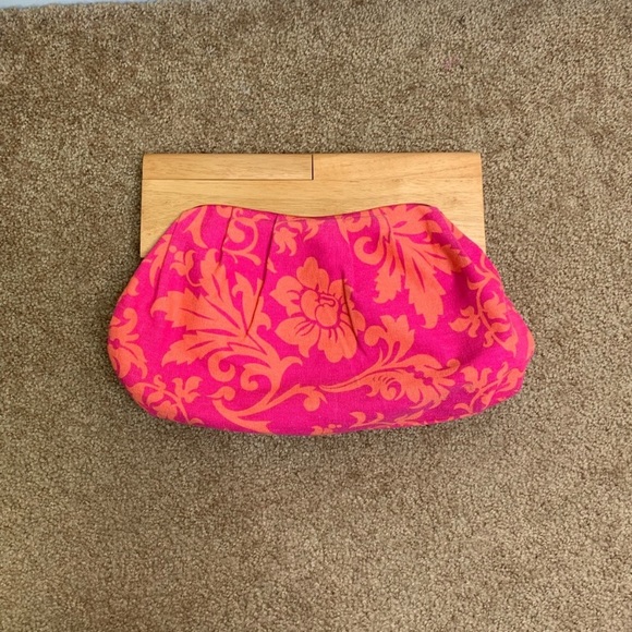 Old Navy Handbags - Old Navy Pink Orange Clutch Wooden Handles
